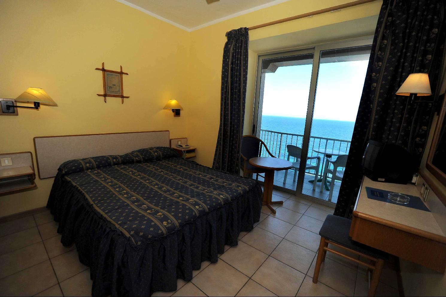 Sliema Chalet Hotel Hotel 3*